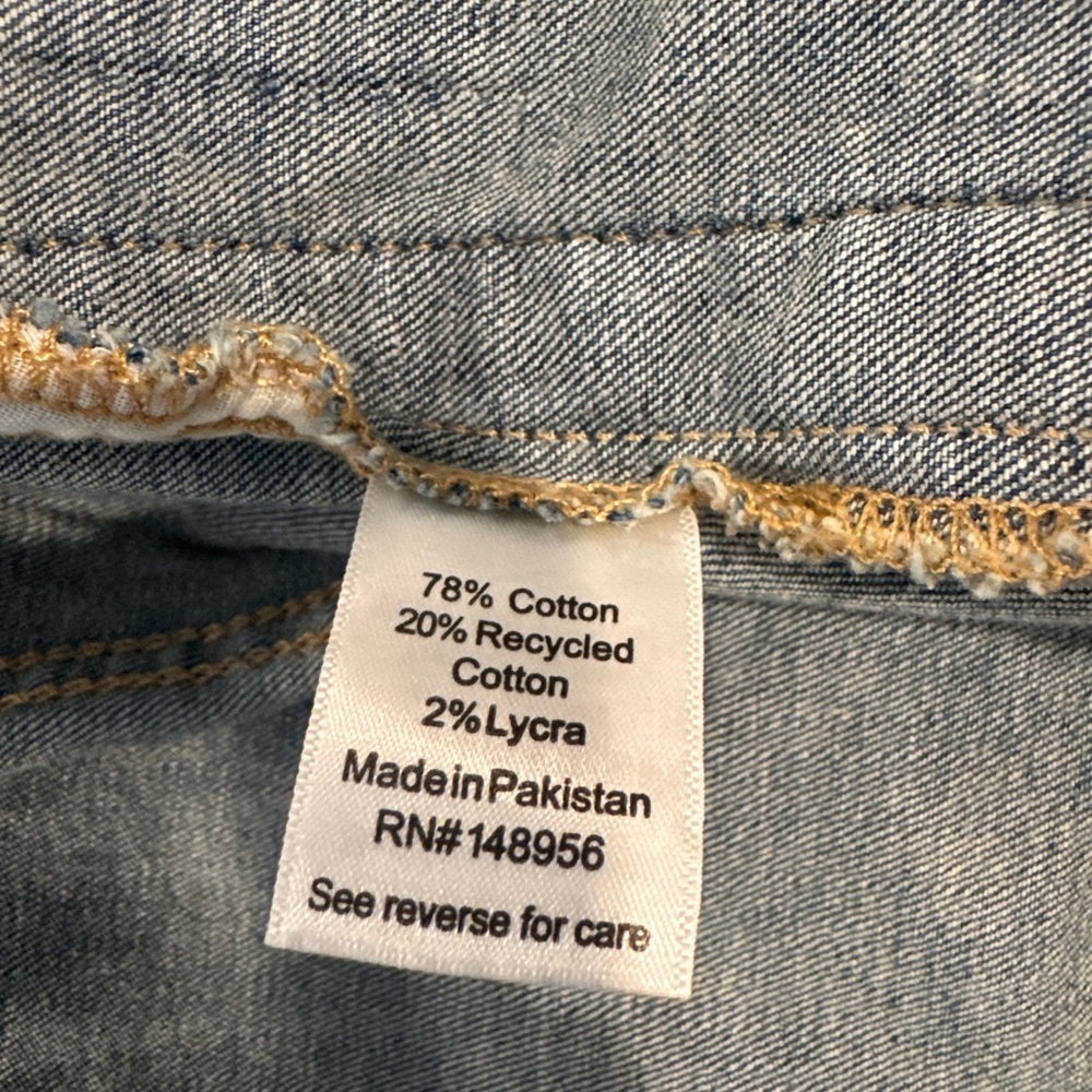 LC Lauren Conrad Blue Denim Jacket - Picture 4 of 4